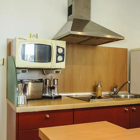 Private In Planet Hotel, Sunny Center
